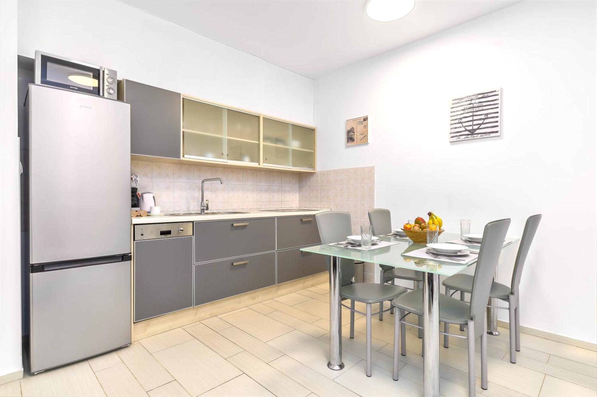 Heta Alagic I Apartment Selce