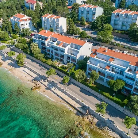 Apartmani Heta Alagic I Selce Exterior photo
