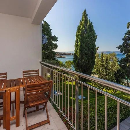Apartmani Heta Alagic I Selce Exterior photo