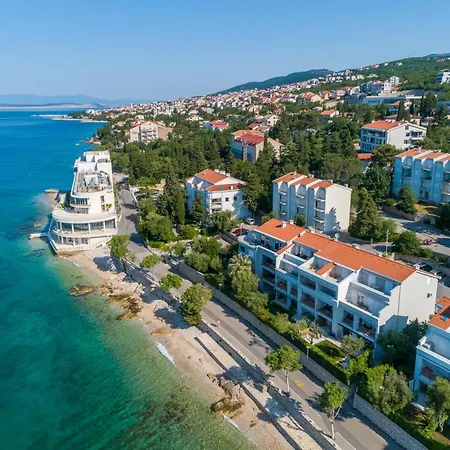 Apartmani Heta Alagic I Selce Exterior photo