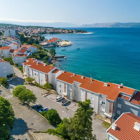 Apartmani Heta Alagic I Selce Exterior photo